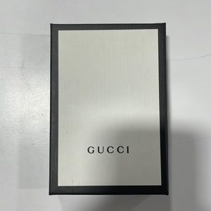 Gucci Card Holder Model: 002149 C. Case (463) Linea a Gucci Signa